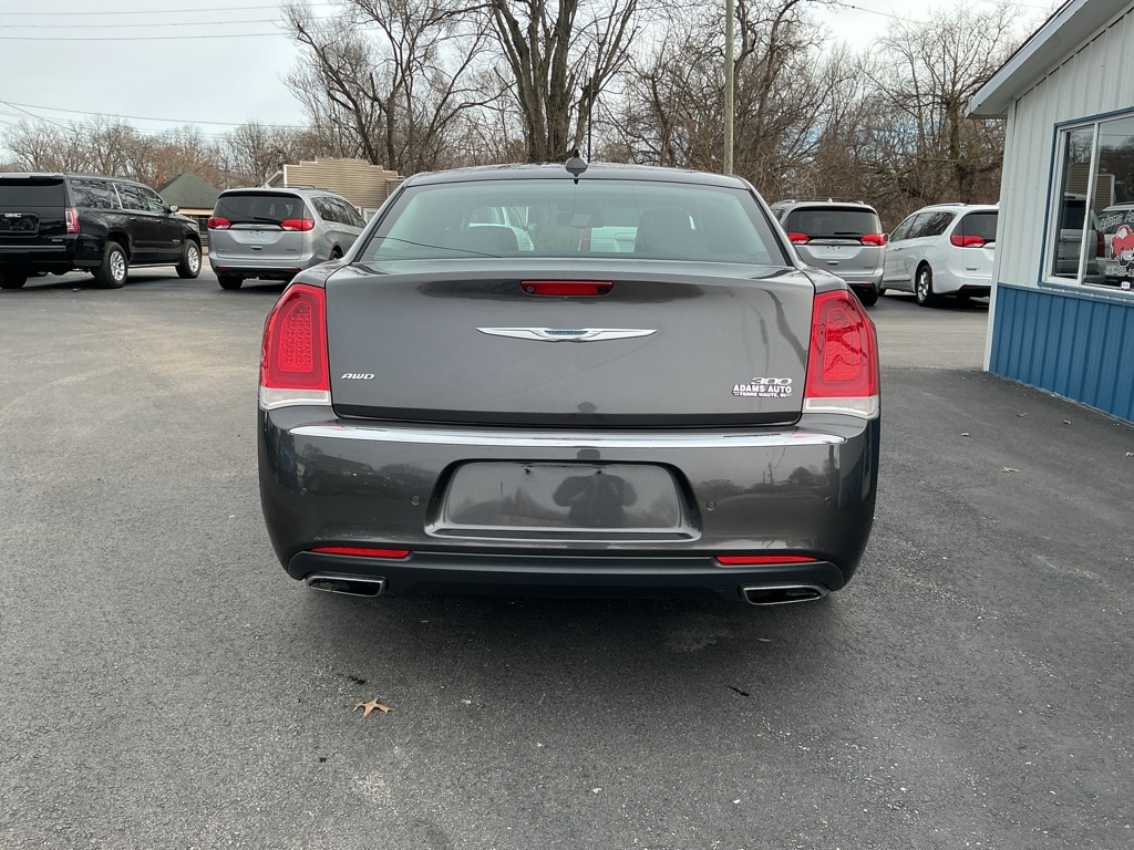 Chrysler 300 Limited AWD 2018