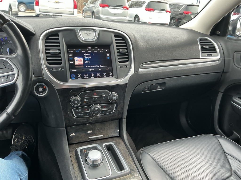 Chrysler 300 Limited AWD 2018