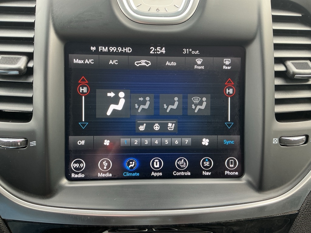 Chrysler 300 Limited AWD 2018