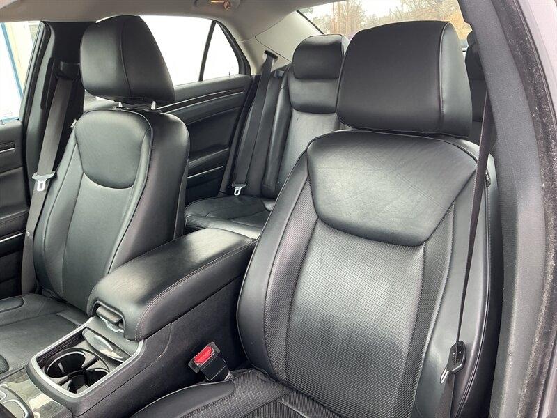 Chrysler 300 Limited AWD 2018