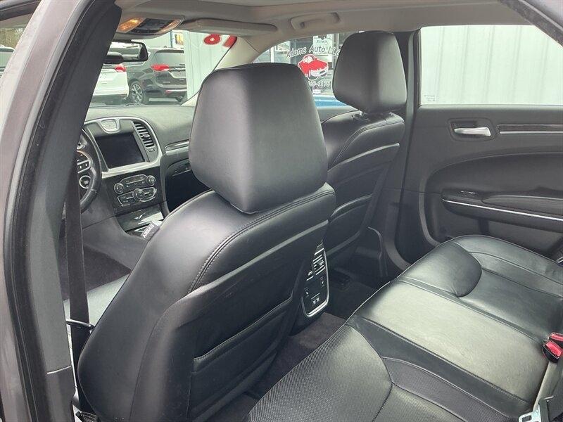 Chrysler 300 Limited AWD 2018