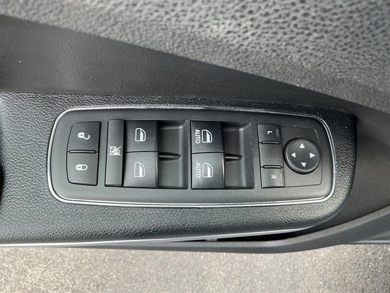 Chrysler 300 Limited AWD 2018