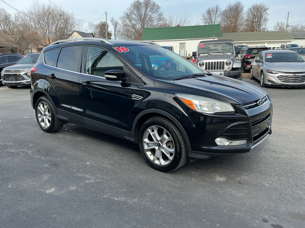 Ford Escape Titanium 4WD 2016