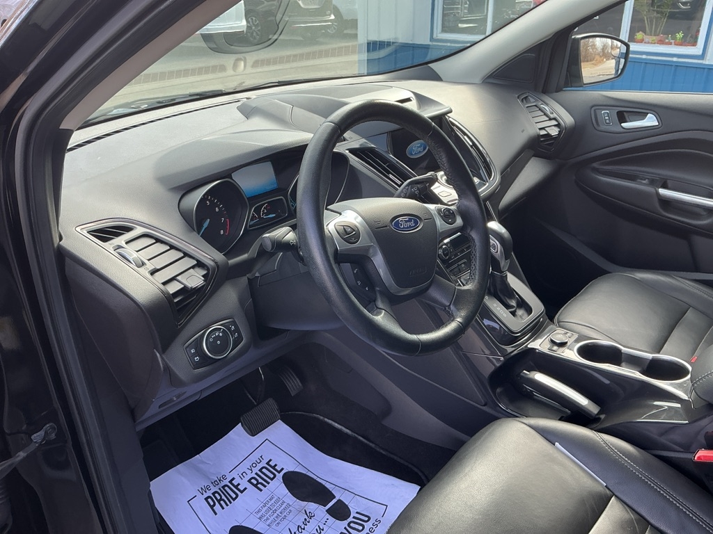 Ford Escape Titanium 4WD 2016