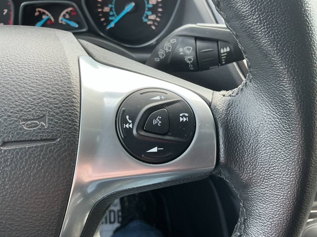 Ford Escape Titanium 4WD 2016