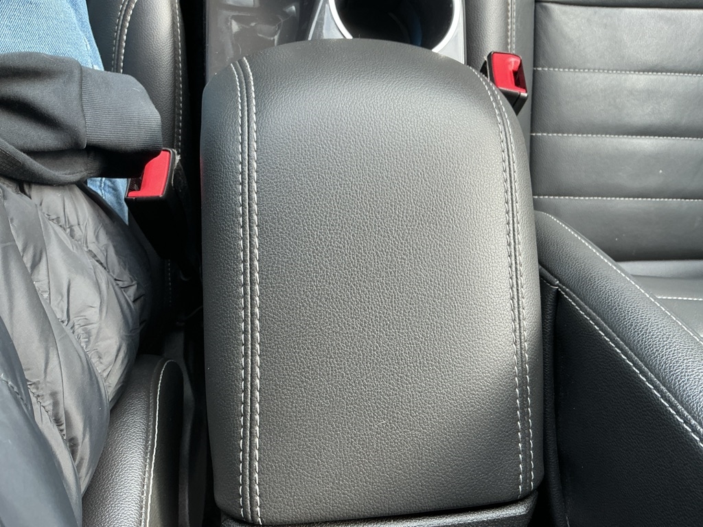 Ford Escape Titanium 4WD 2016