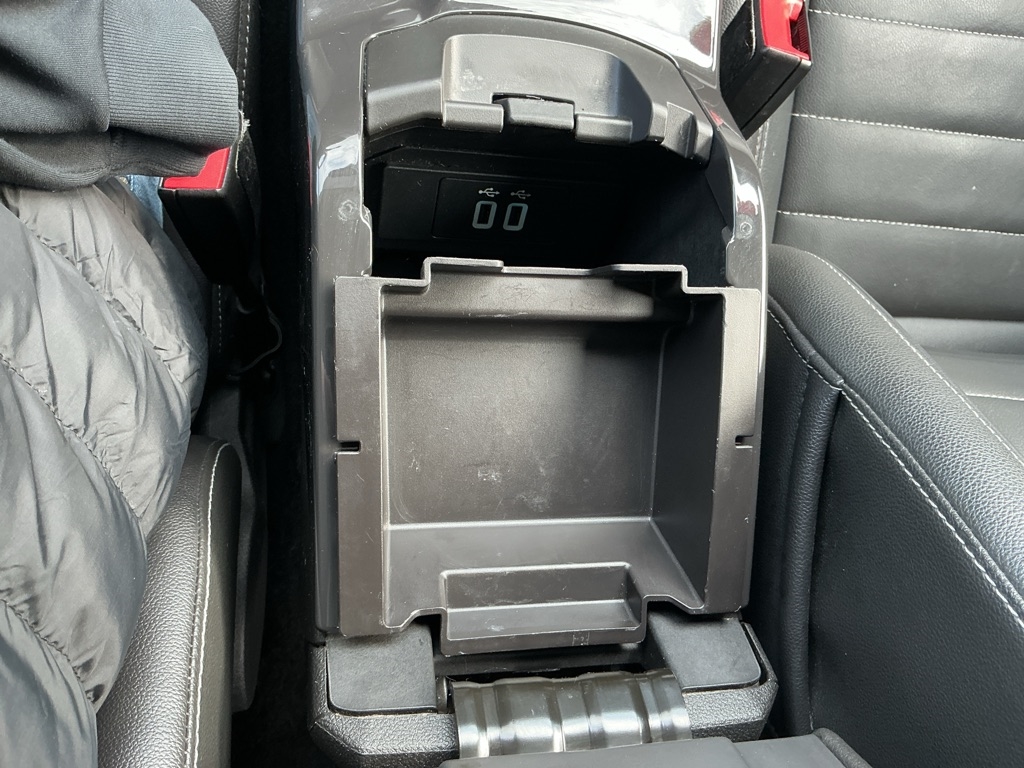 Ford Escape Titanium 4WD 2016