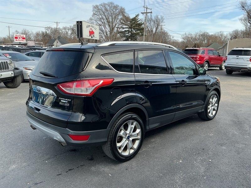 Ford Escape Titanium 4WD 2016