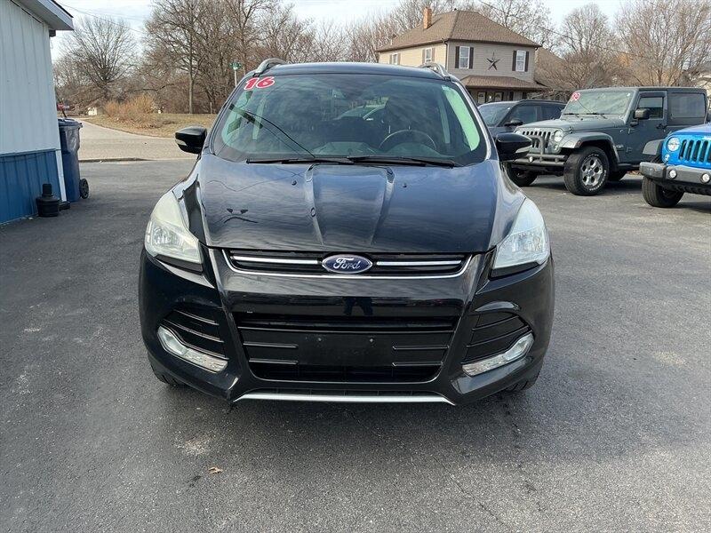 Ford Escape Titanium 4WD 2016