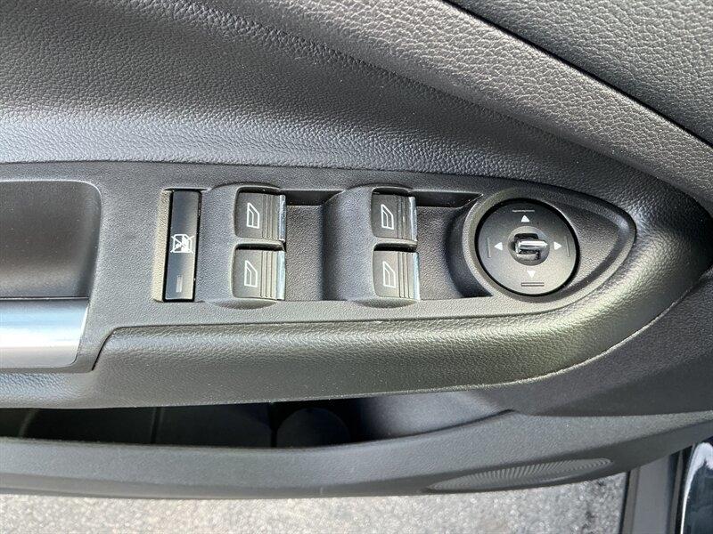 Ford Escape Titanium 4WD 2016