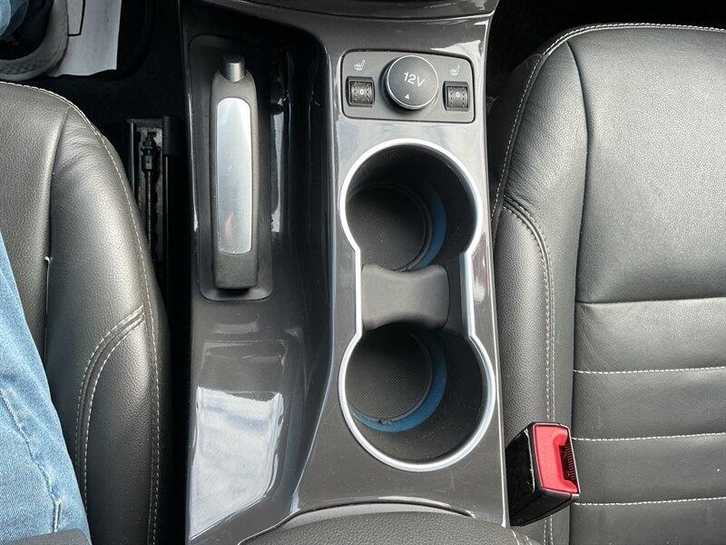 Ford Escape Titanium 4WD 2016