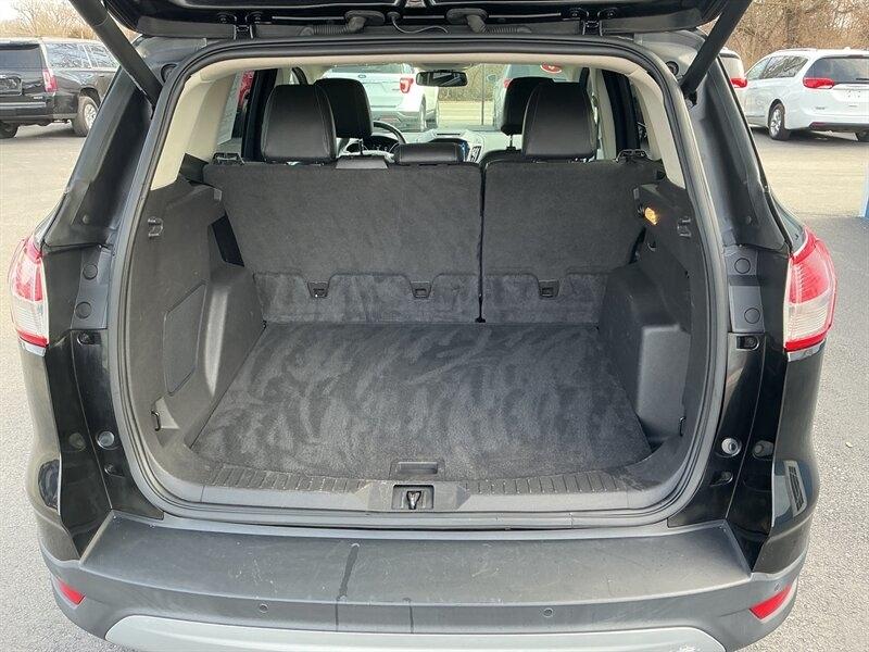 Ford Escape Titanium 4WD 2016