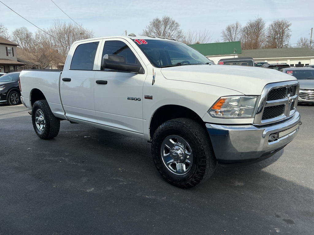 RAM 2500 Tradesman Crew Cab SWB 4WD 2018