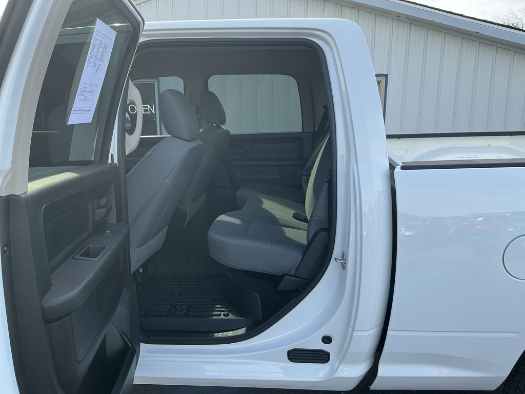 RAM 2500 Tradesman Crew Cab SWB 4WD 2018