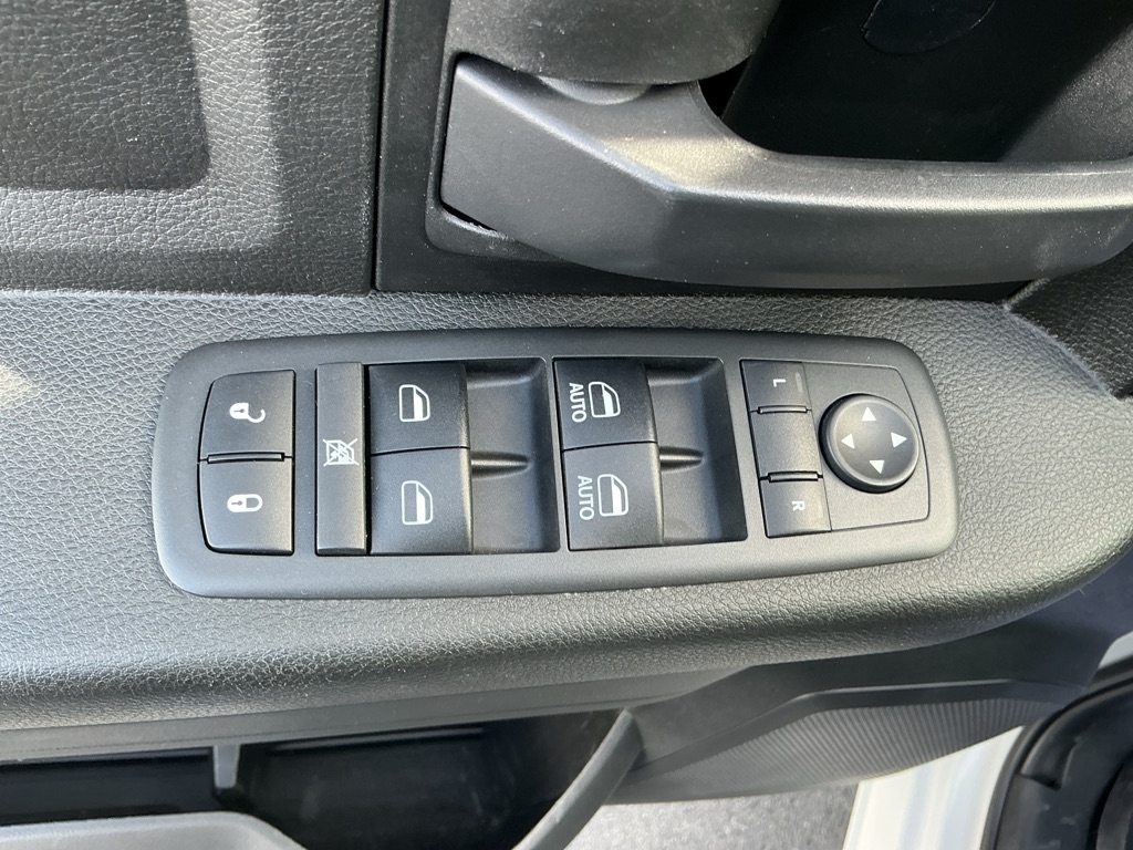 RAM 2500 Tradesman Crew Cab SWB 4WD 2018