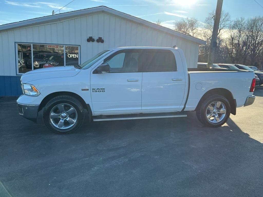 RAM 1500 SLT Crew Cab SWB 4WD 2018