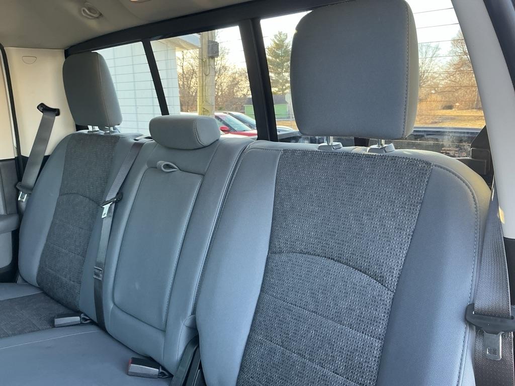 RAM 1500 SLT Crew Cab SWB 4WD 2018