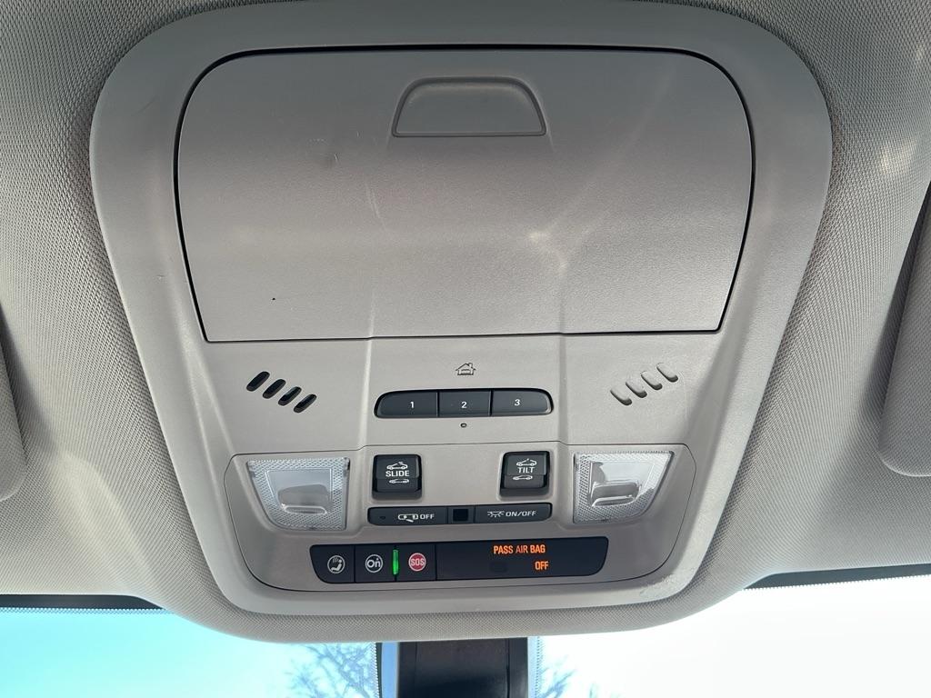 Buick Enclave Essence FWD 2018