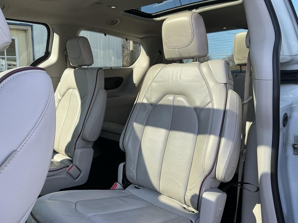 Chrysler Pacifica Limited 2020