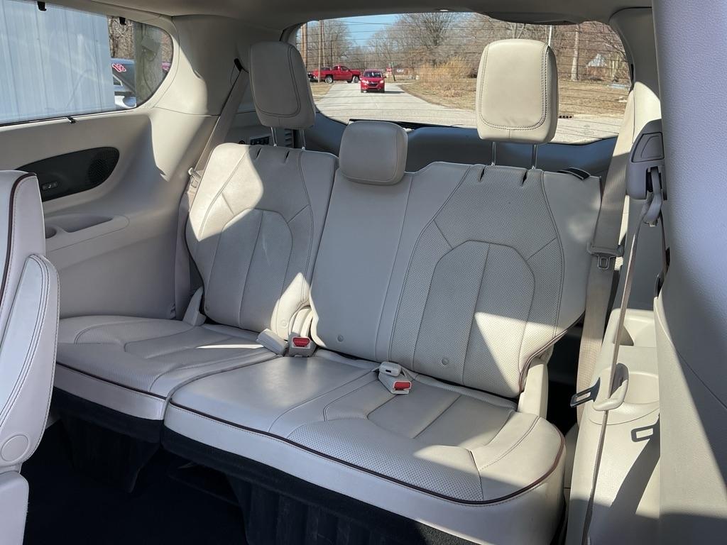 Chrysler Pacifica Limited 2020