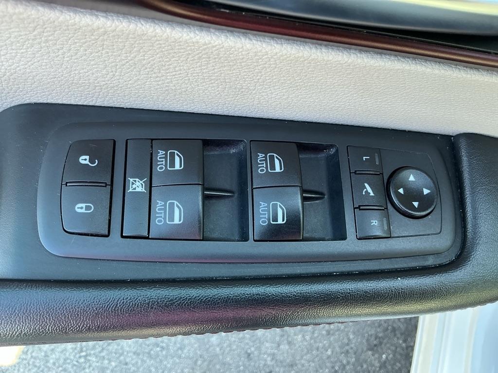 Chrysler Pacifica Limited 2020