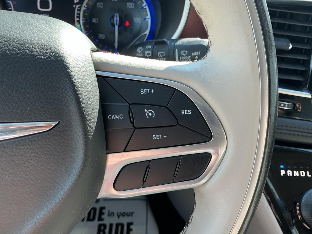 Chrysler Pacifica Limited 2020