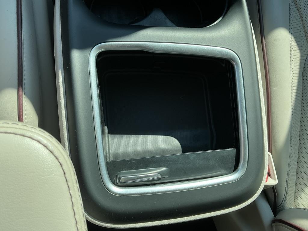 Chrysler Pacifica Limited 2020