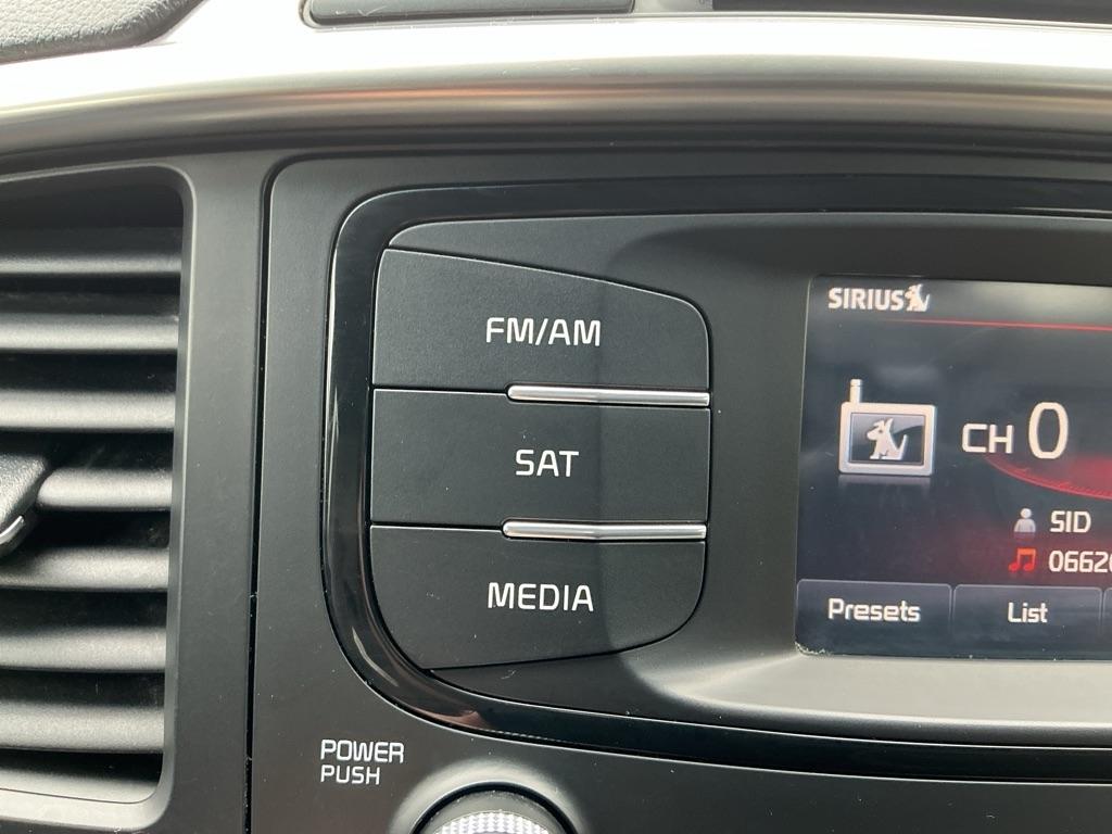 Kia Sorento EX V6 AWD 2016