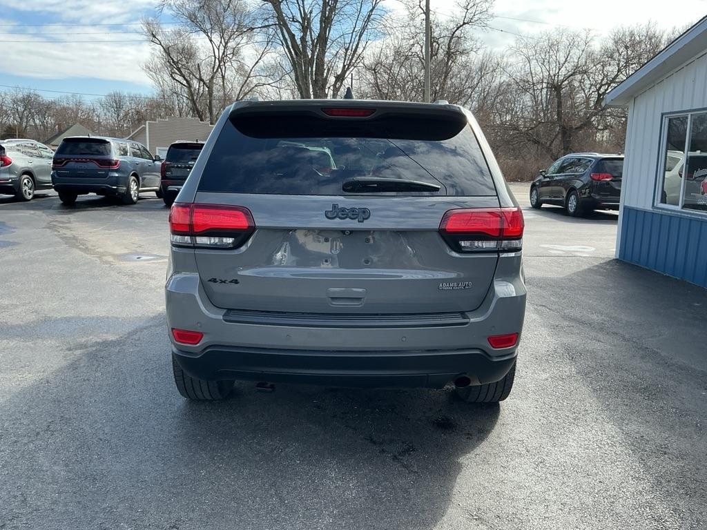 Jeep Grand Cherokee Laredo 4WD 2019
