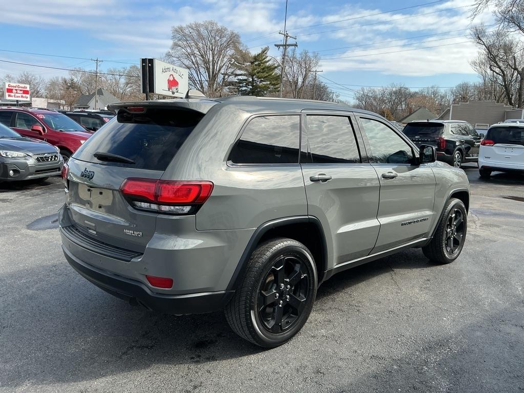 Jeep Grand Cherokee Laredo 4WD 2019