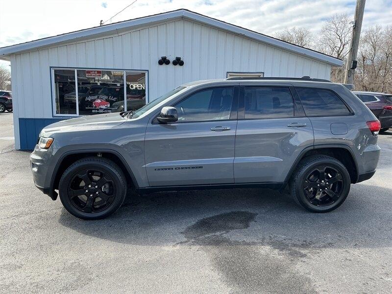 2019 Jeep Grand Cherokee Laredo 4WD