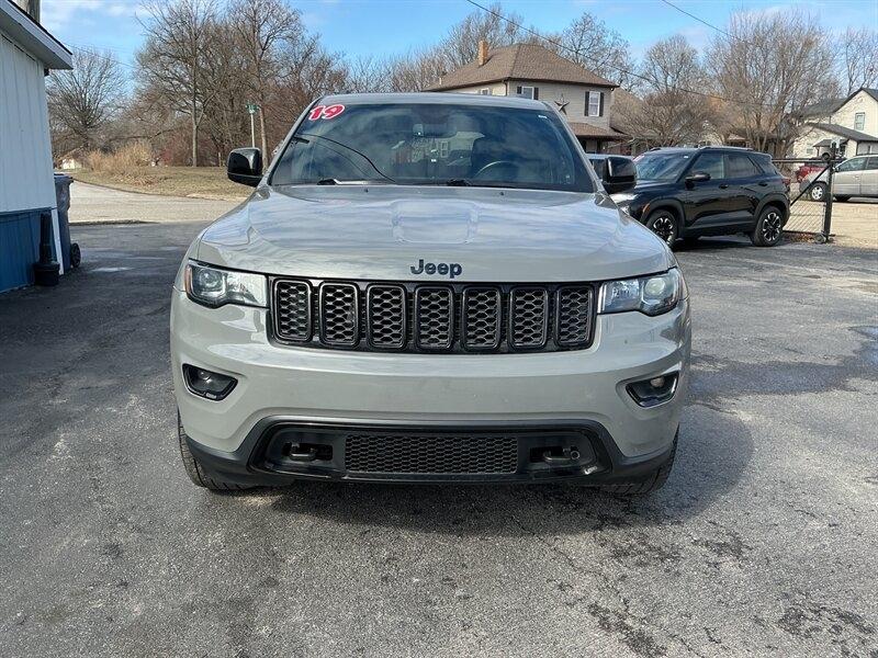 Jeep Grand Cherokee Laredo 4WD 2019