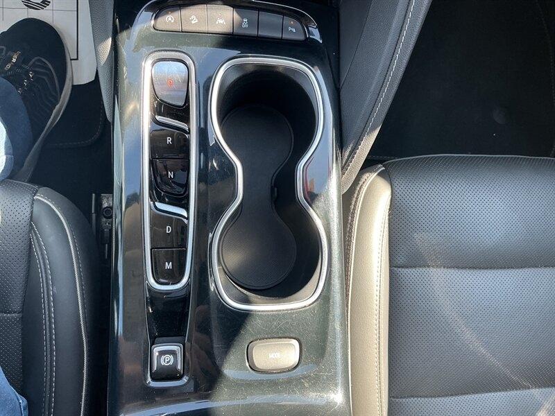 Buick Envision Essense AWD 2021