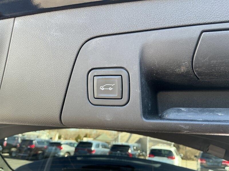 Buick Envision Essense AWD 2021