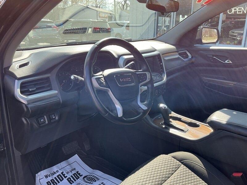 GMC Acadia SLE-1 FWD 2019