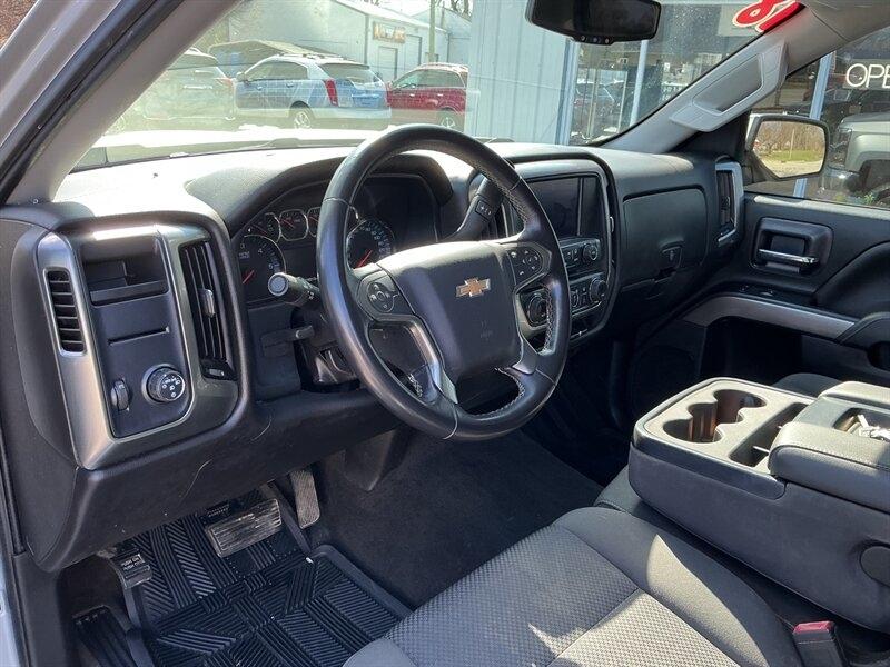 Chevrolet Silverado 1500 LT Crew Cab 2WD 2018