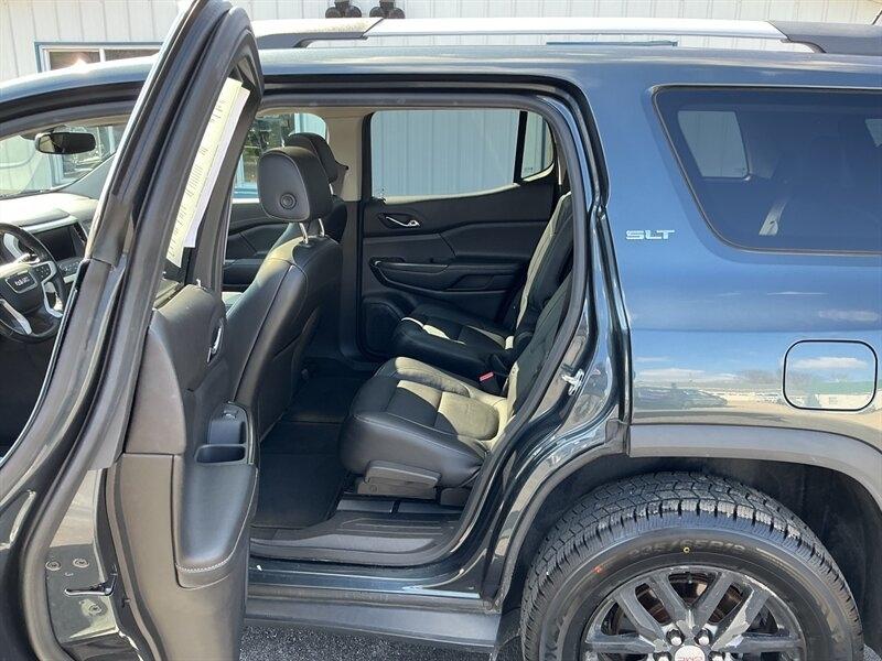 GMC Acadia SLT-1 FWD 2019