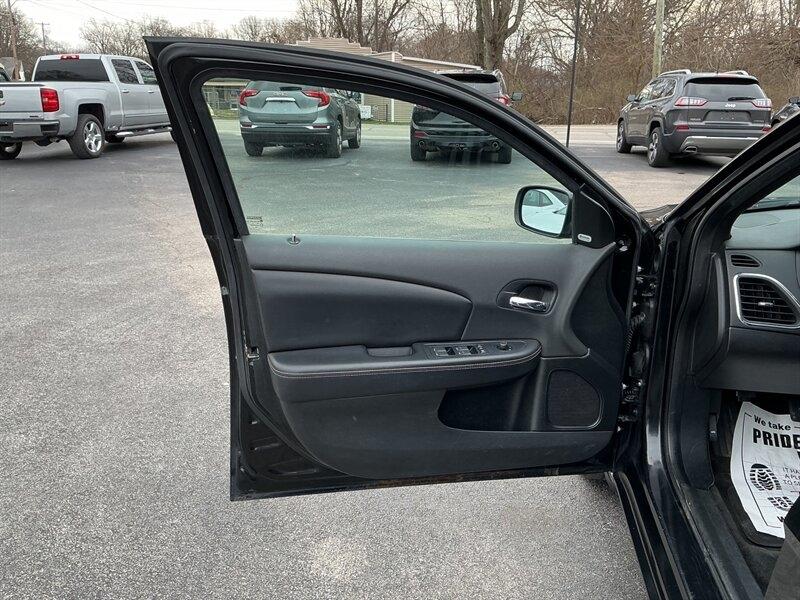 Chrysler 200 Limited 2013