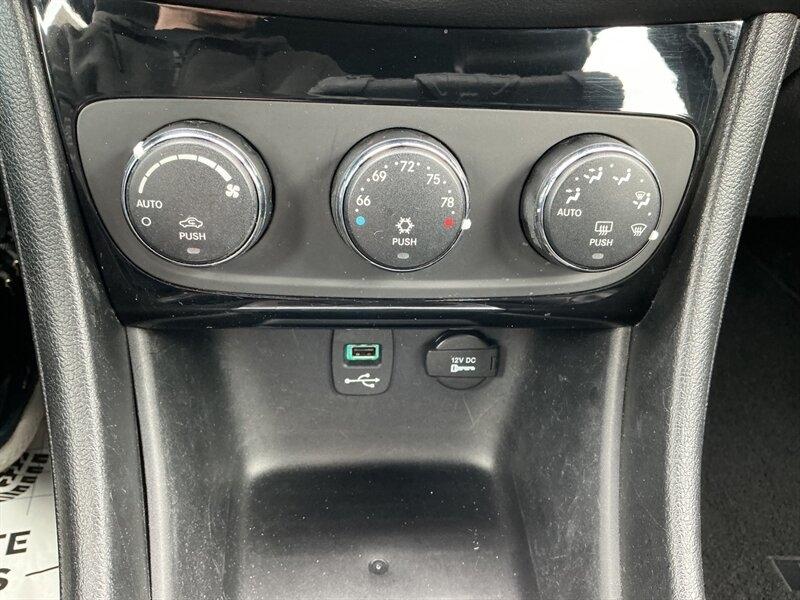 Chrysler 200 Limited 2013