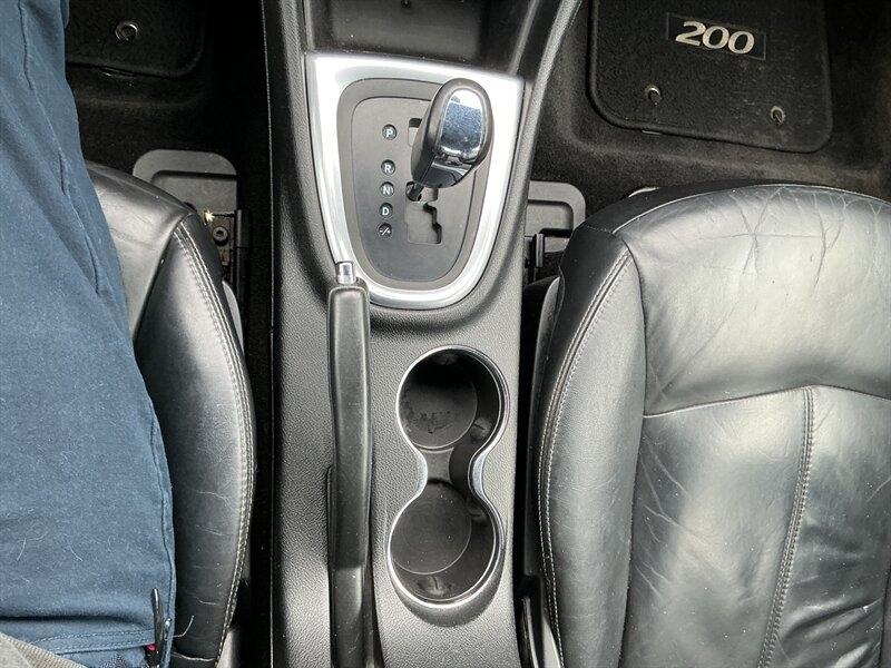 Chrysler 200 Limited 2013