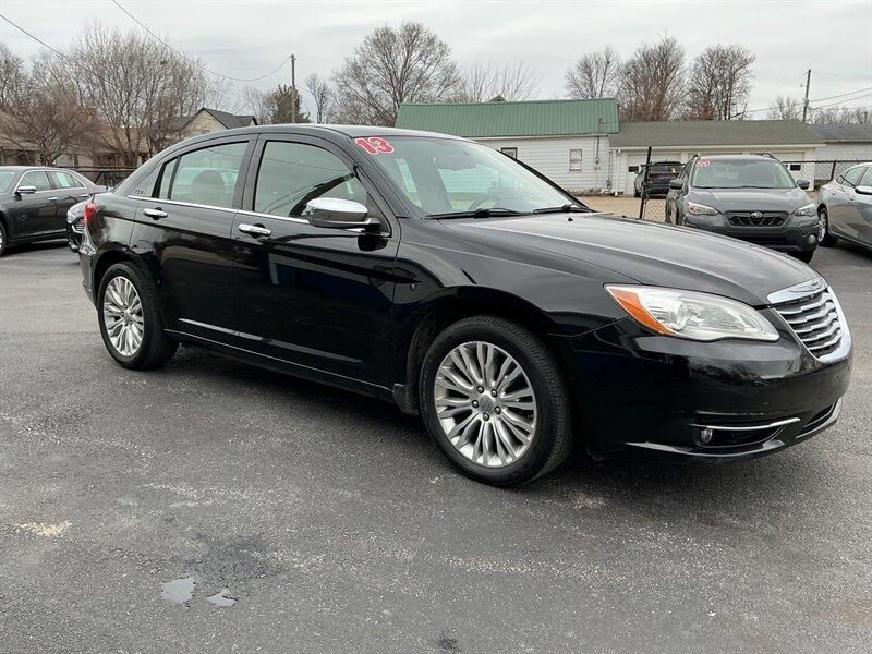 Chrysler 200 Limited 2013