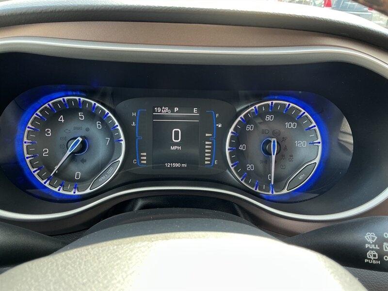 Chrysler Pacifica Touring-L 2017