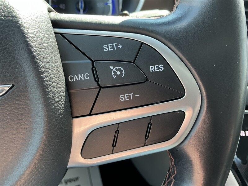 Chrysler Pacifica Touring-L 2017