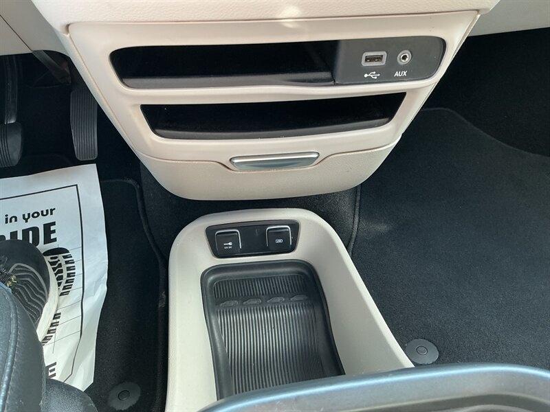 Chrysler Pacifica Touring-L 2017