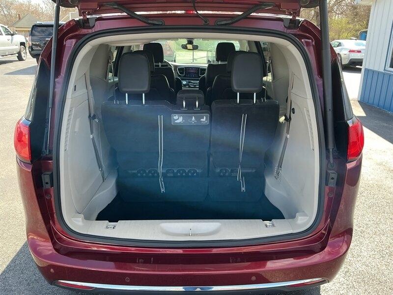 Chrysler Pacifica Touring-L 2017