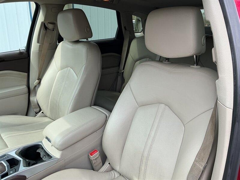 Cadillac SRX Luxury Collection FWD 2014