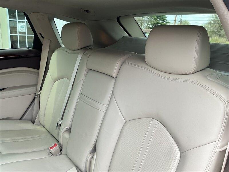 Cadillac SRX Luxury Collection FWD 2014