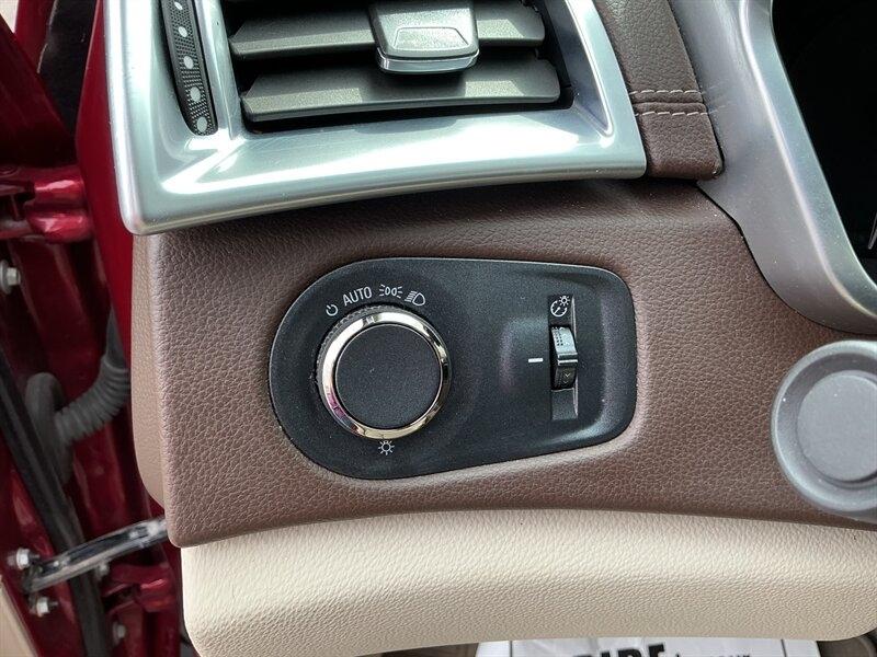 Cadillac SRX Luxury Collection FWD 2014