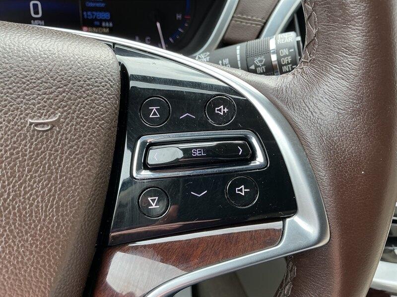 Cadillac SRX Luxury Collection FWD 2014