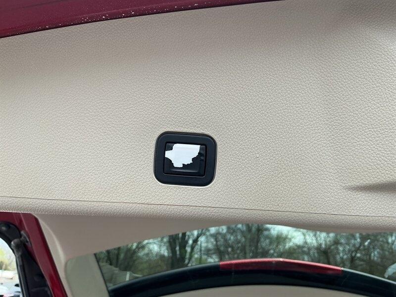 Cadillac SRX Luxury Collection FWD 2014